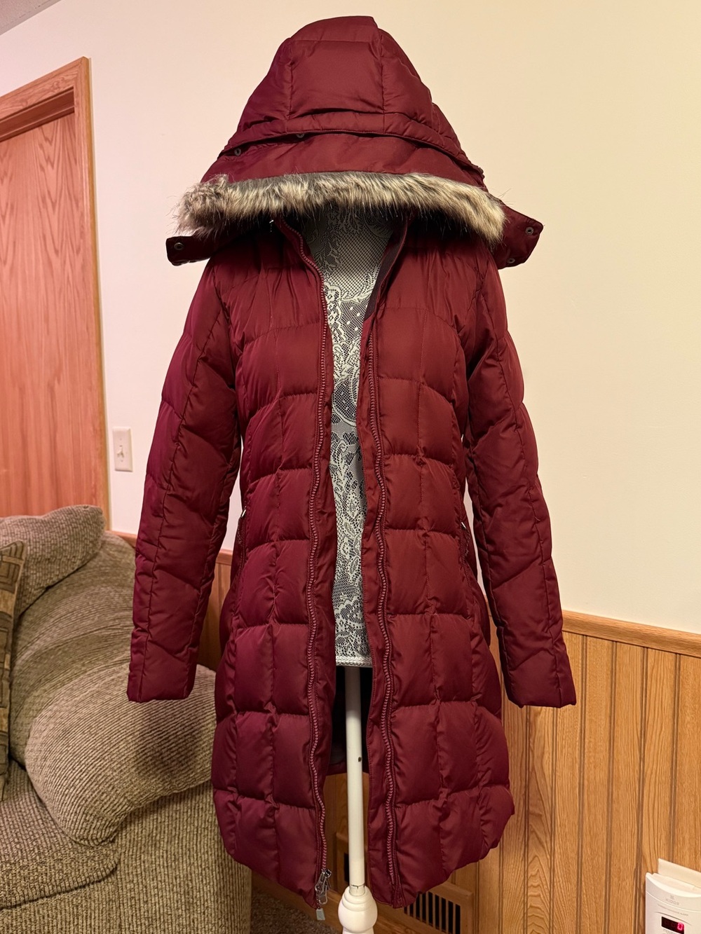 Eddie Bauer maroon/burgundy down coat with detachable hood